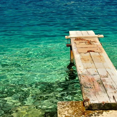 펜션 In Karbuni With Sea View, Balcony, Air Conditioning, Wifi 5095-2 *