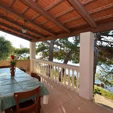 Holiday home In Karbuni With Sea View, Balcony, Air Conditioning, Wifi 5095-2 Blato (Korcula)